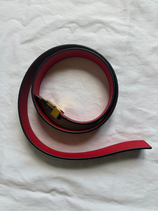 Louis Vuitton LV Initiales Reversible Belt main image 4